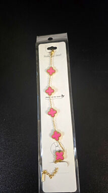Stainless Steel Gold Tone Cable Chain Bracelet Pink Clover Dangle Charms